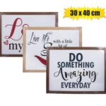 Plaque plastic frame 30x40cm w oodgrain