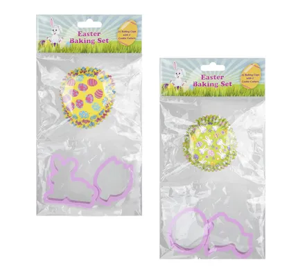 25 Piece Baking Cups And 2 Piece Cookie Cutter